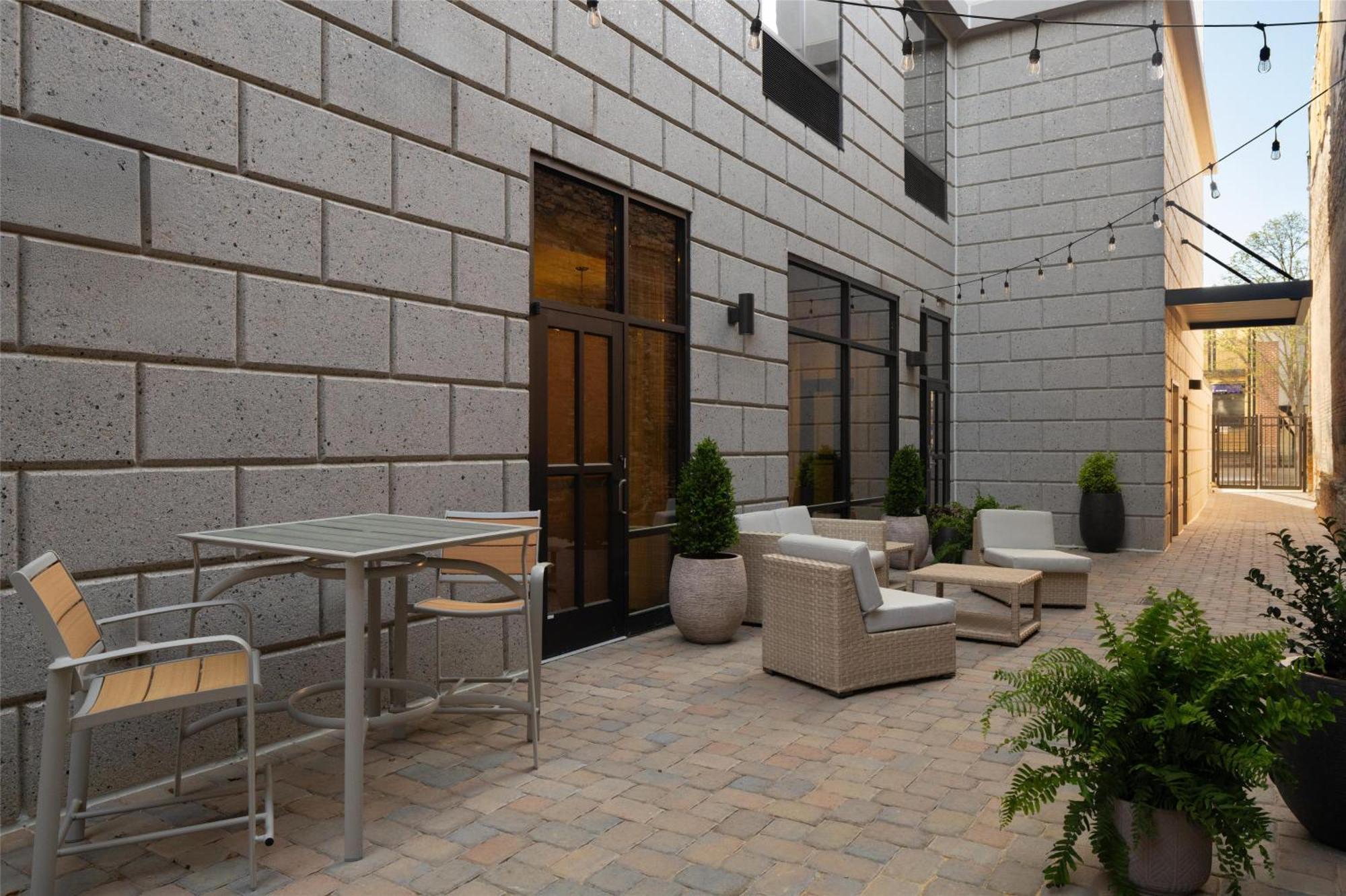 Hilton Garden Inn Greenville University Area Esterno foto